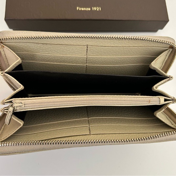 Gucci GG Monogram Canvas Zip Around Continental Wallet - Picture 4 of 9